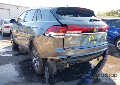 2025 Volkswagen Atlas Cross Sport 2.0T Se z USA, uszkodzony, nr VIN 1V2LE2CA8SC207542